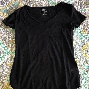 Black SO “Perfect V-Neck”